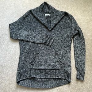 LOFT Sweater size M. Good condition